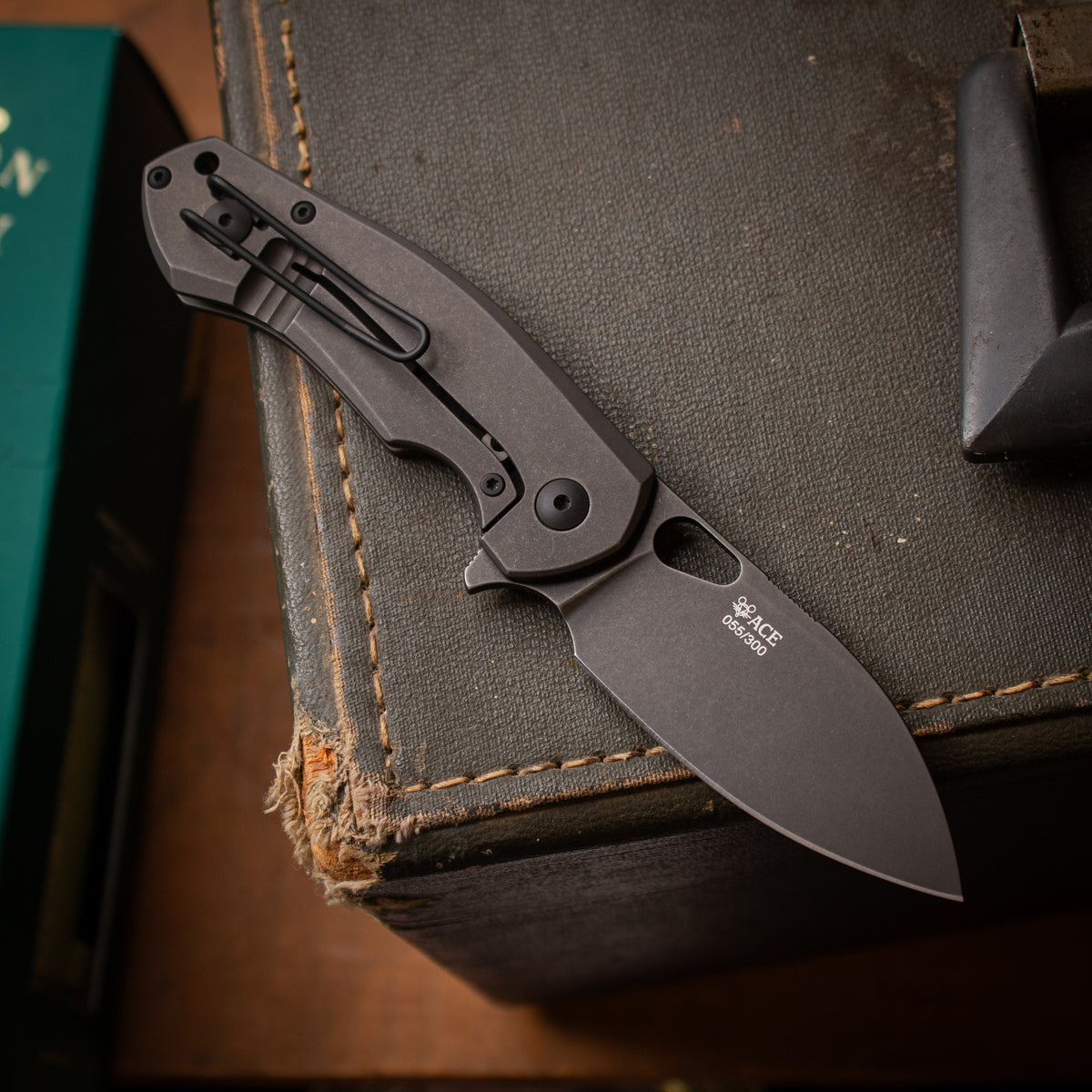 ACE Biblio FL - Blackout – GMK