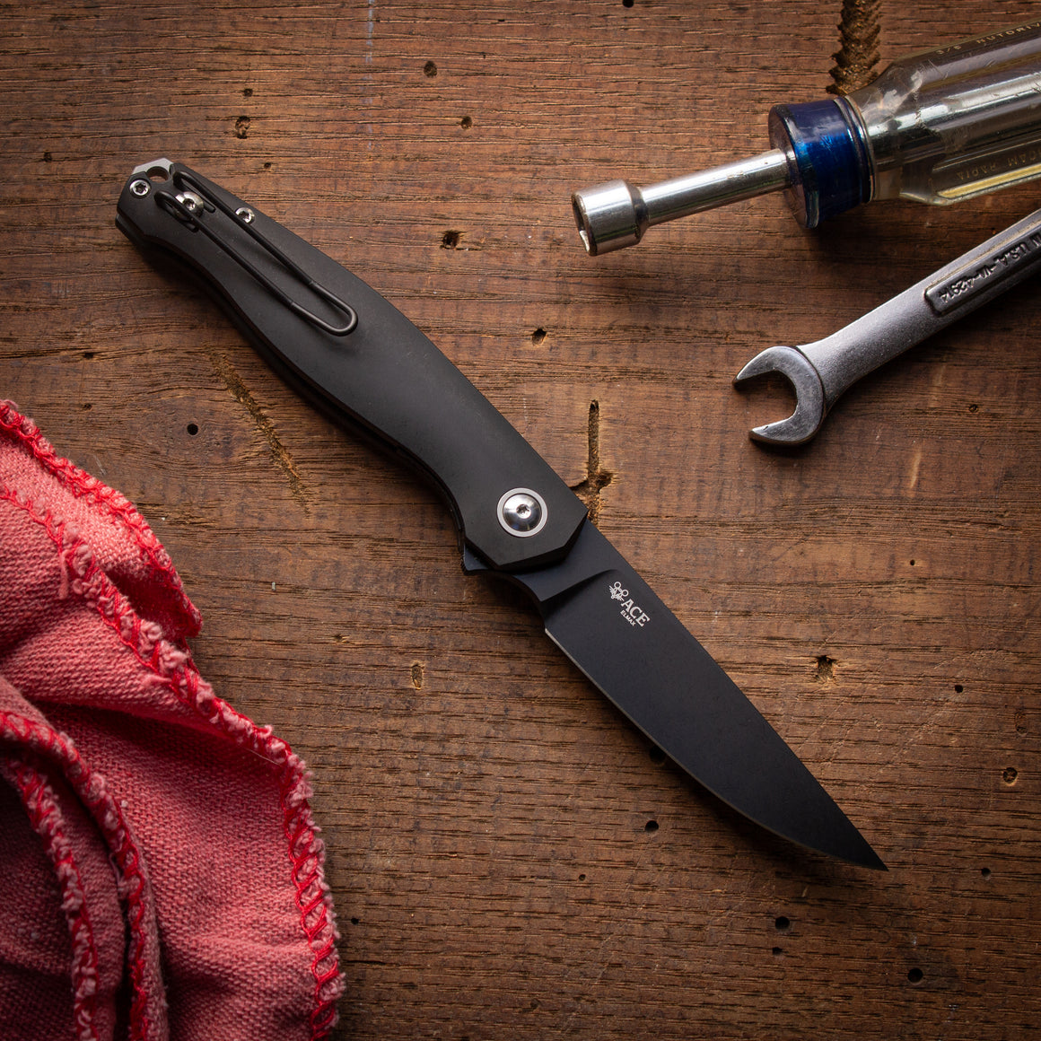 ACE Sonoma V2 - Titanium Blackout