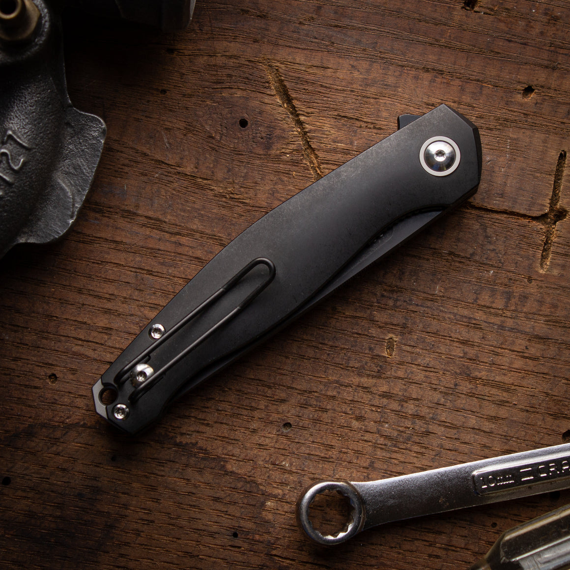 ACE Sonoma V2 - Titanium Blackout