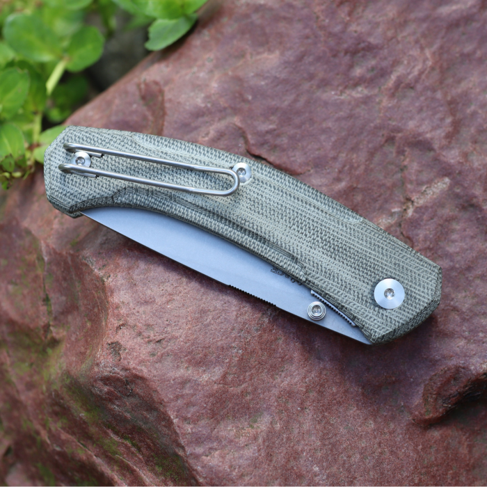 GiantMouse Knives - ACE Iona in Aluminum! Launch today Friday at 9 PST!  Light but strong, with a nested liner-lock and a solid stainless wire clip,  the Iona is the perfect EDC