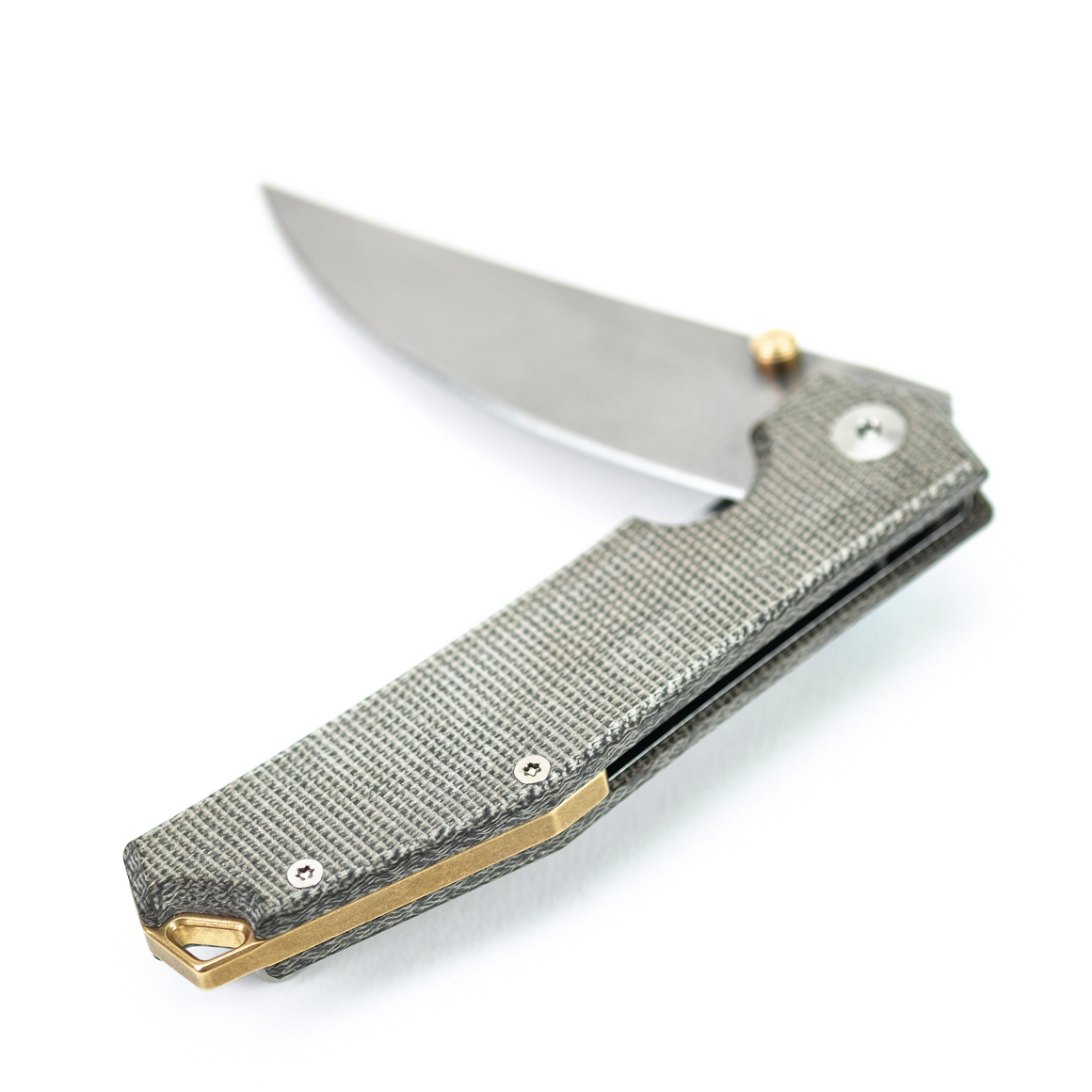 ACE Clyde - Green Canvas and Brass - Elmax Blade Steel, Stonewash finish - Green canvas micarta Handle - close up