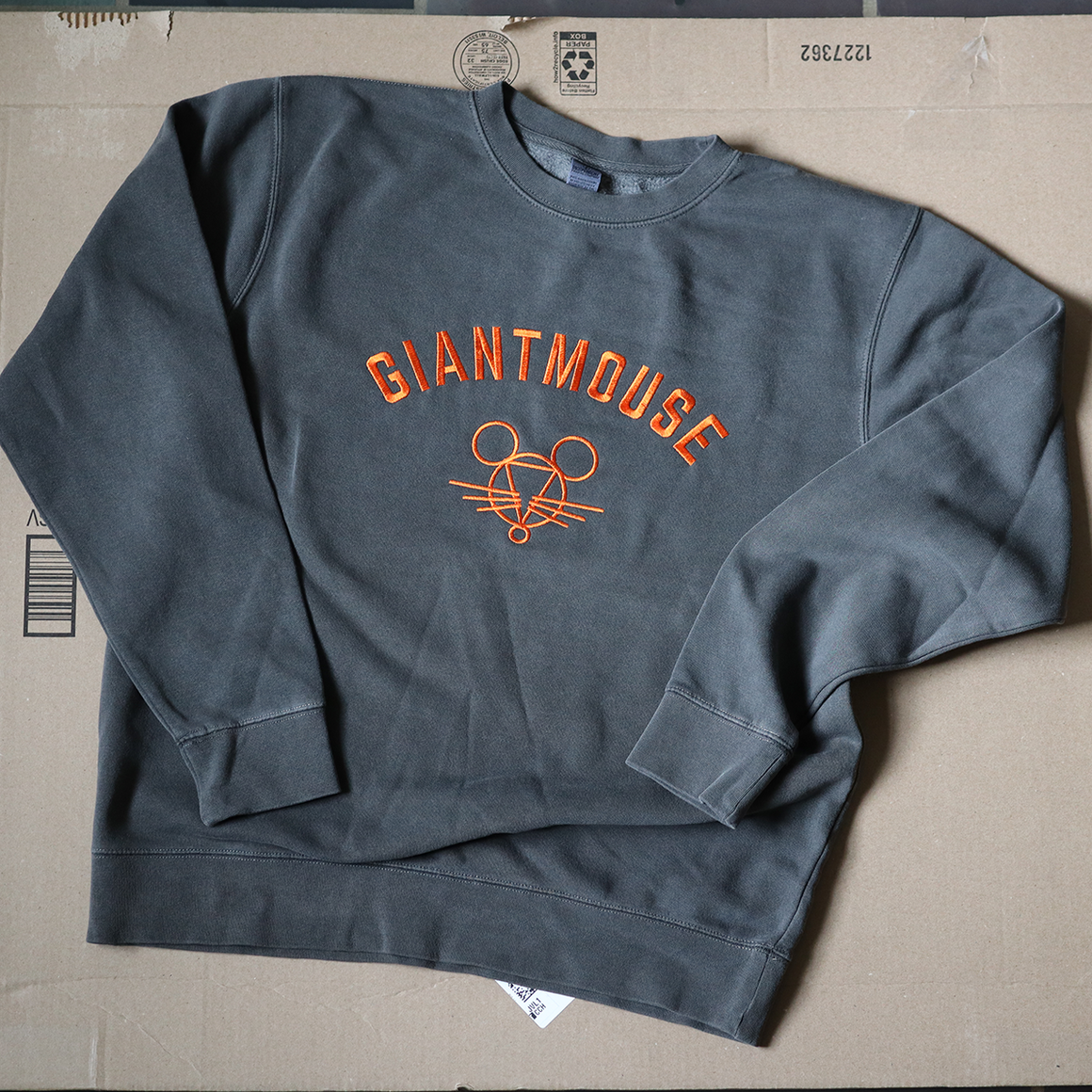 GiantMouse Embroidered Crewneck Sweatshirt